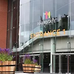 Апартаменты Self Catering -kings View-private Parking-overlooking H-c-c