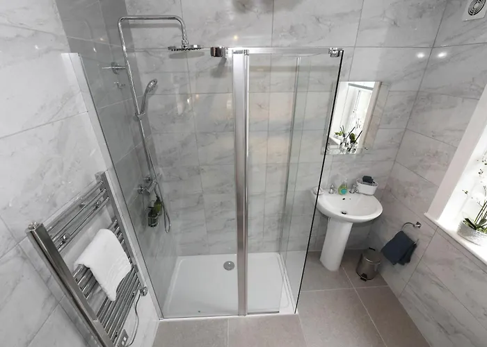 Self Catering -king's View-private Parking-overlooking H-c-c Appartement