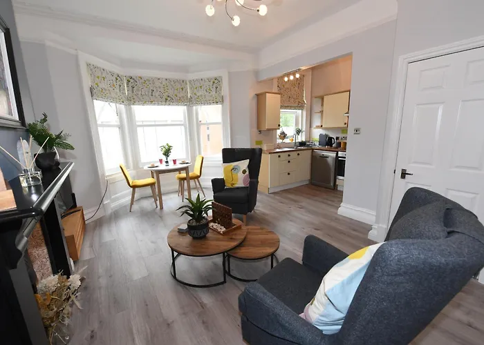 Self Catering -king's View-private Parking-overlooking H-c-c Appartement *